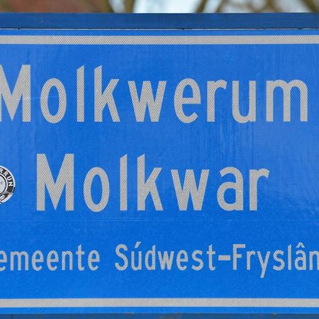 'It Mearke Acomodação com café da manhã Molkwerum Exterior foto
